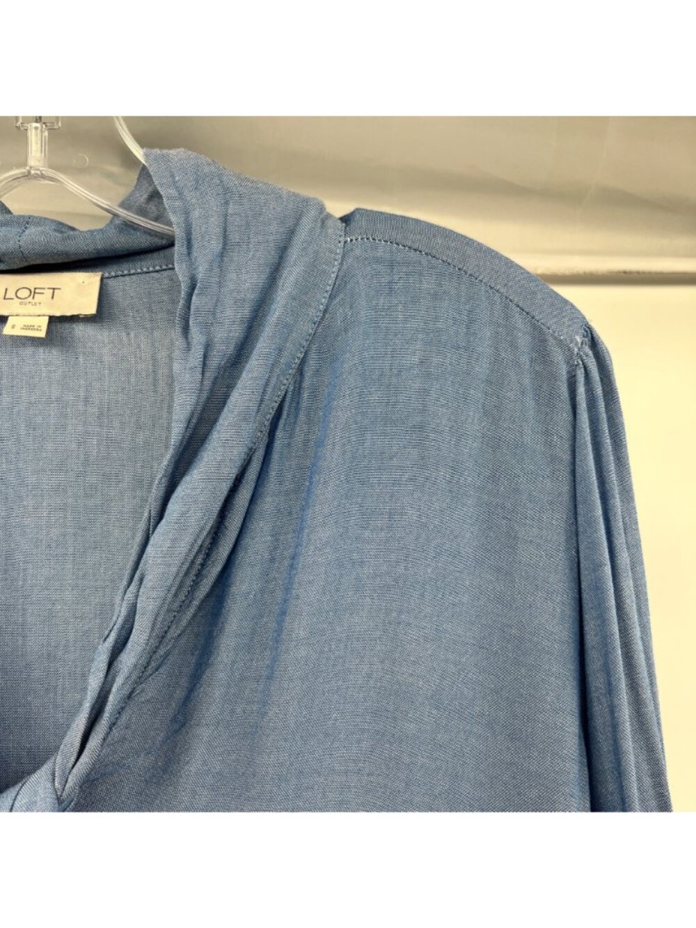 Loft Womens Long Sleeve Top Blue Tie Neck Pullover Size Small - Picture 4 of 9